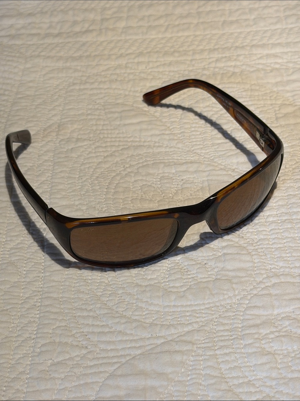 SATURDAY SPECIAL☀️Maui Jim Tortoise Unisex Sunglasses - Brown Lenses - Picture 3 of 9